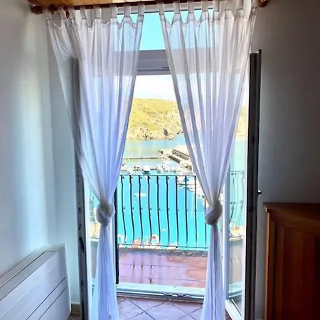 Apartment Casetta In Piazza Santa Barbara *