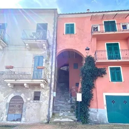 Casetta In Piazza Santa Barbara