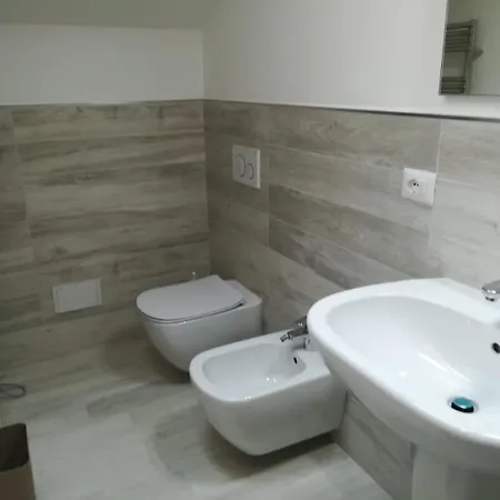 Apartment Casetta In Piazza Santa Barbara